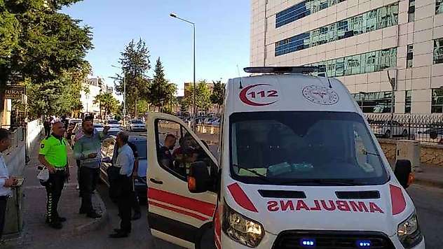 Tartışma Kavgaya Dönüştü 1 Yaralı