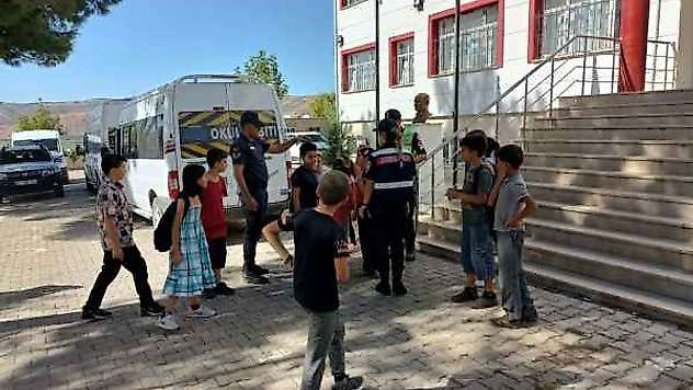 Jandarmadan Öğrencilerin Güvenliği İçin Uygulamalar