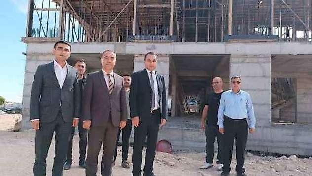 Kaymakam Çağlar Partal Okul İnşaatlarını İnceledi