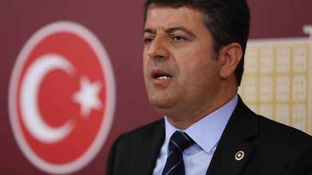 Yerli Badem Üreticisinin Emeğine Saygı Duyun, Ekmeğinden Elinizi Çekin