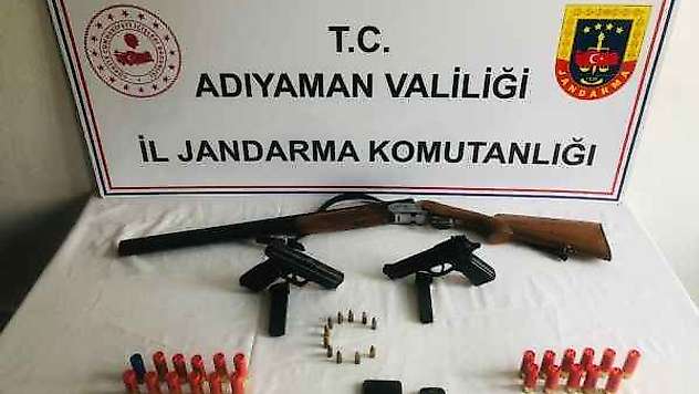 Evde Cephanelik Çıktı