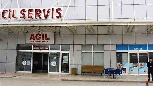 Gölbaşı'nda Hafit Ticari Araçla Motosiklet Çarpıştı: 2 Yaralı