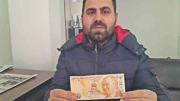 Basım hatası olan 50 TL'ye 100 bin TL değer biçiyor - Videolu Haber
