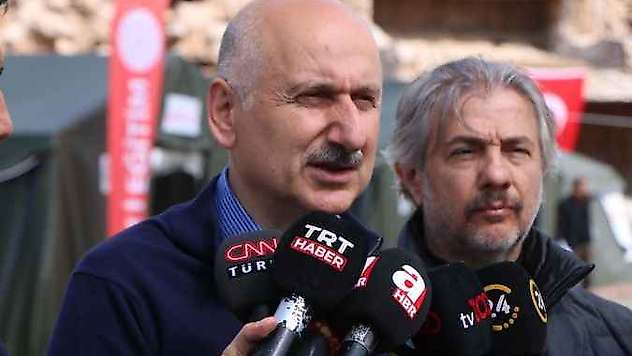 Bakan Karaismailoğlu: Eğitimin Başlaması Normal Hayata Dönüş İçin Önemli