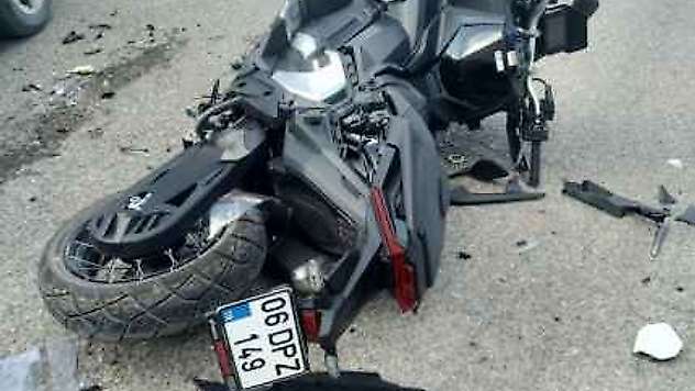 Otomobil İle Motosiklet Çarpıştı: 1 Yaralı