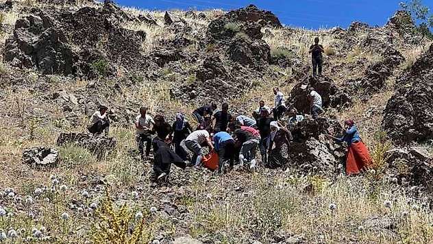 Elektrik Akımına Kapılan Genç Hayatını Kaybetti