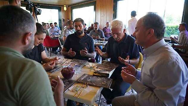 Gazeteciler ve Basın Bayramı'nda ' Basın Şehitleri ' Anıldı