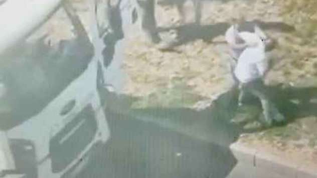 Kaza Sonrası Sürücüler Arasında Silahlı Kavga: 1 Yaralı