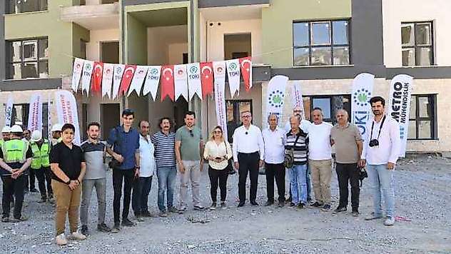 Başkan Güngör 'Kahramanmaraş'a 112 Bin Kalıcı Konut ve Köy Evi Yapılacak'