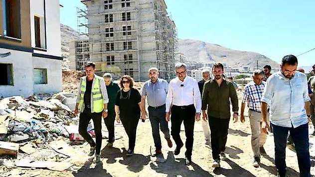 Başkan Güngör, 'Elbistan'da 500 Milyon TL'nin Üzerinde Devam Eden Yatırımımız Var'