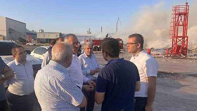 Kağıt Fabrikası Yangını Kontrol Altına Alındı