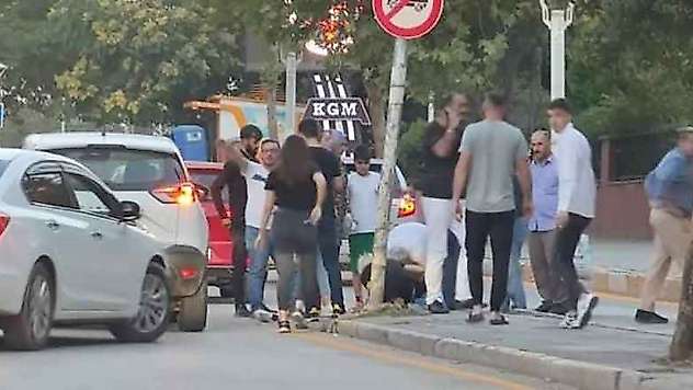 Sürücü Ve Yayanın Dikkatsizliği Kazaya Neden Oldu