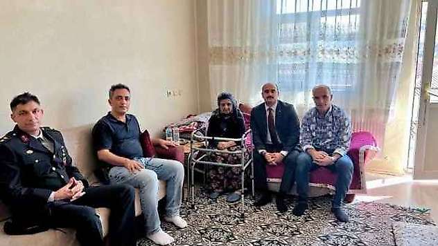 Çelikhan Kaymakamı Altınöz'den Şehit Ailelerine Ziyaret