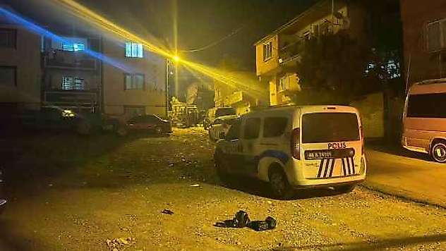 Karısını Tüfekle Vurarak Öldürdü