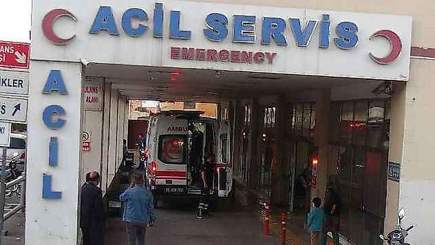 Hasta Yakınları 3 doktoru darp etti