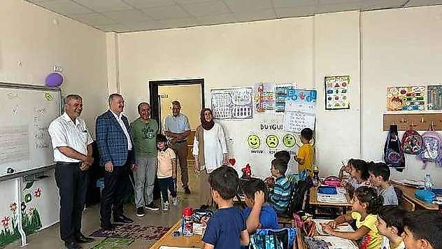 Başkan Turanlı, Yeni Eğitim Öğretim Yılında Okulları Ziyaret Etti