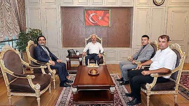 Doğan'dan Vali Varol'a Ziyaret