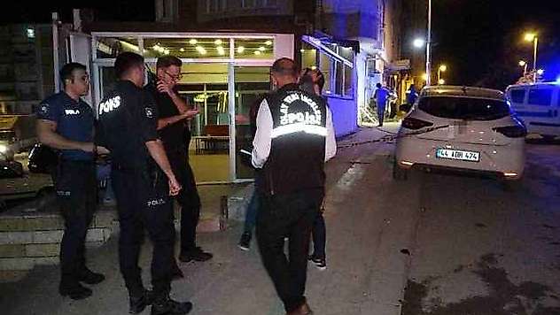 Silahlı saldırı: 2 yaralı