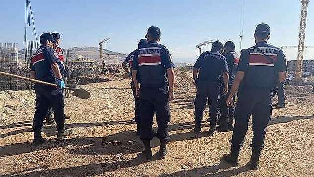 İşçiler Arasında Kürekli, Sopalı Kavga: 3 Yaralı