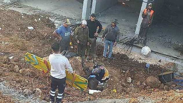 İnşaatta Yüksekten Düşen İşçi Yaralandı
