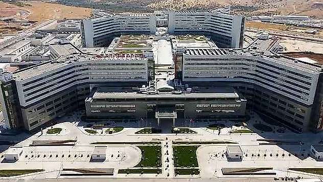 Şehir Hastanesi Hasta Kabulüne Başladı