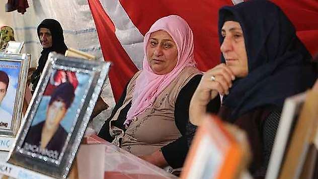 Diyarbakır Anneleri Bin 503 Gündür Çocukları İçin Nöbette