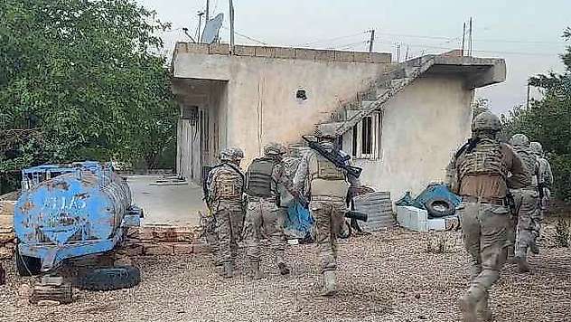 Suç Örgütü Çetesine Operasyon: 3'ü Organizatör 11 Gözaltı