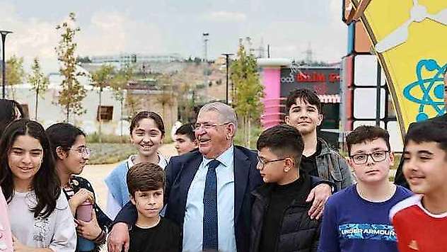 'Depremzede' Çocukların Doğa Okulu Ve Çocuk Dünyası Sevinci
