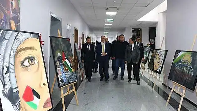 Öğrencilerin Filistin Temalı Eserleri Sergilendi