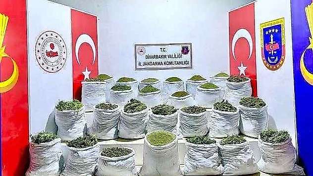 1 Ton 640 Kilo Esrar Ele Geçirildi
