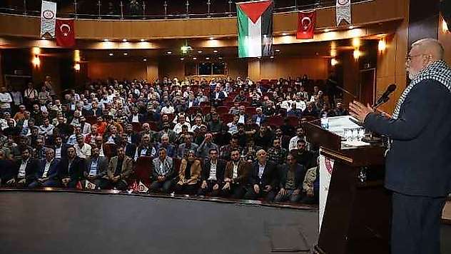 Kahta'da 'Filistin Biziz, Biz Filistiniz' Konferansı Düzenlendi