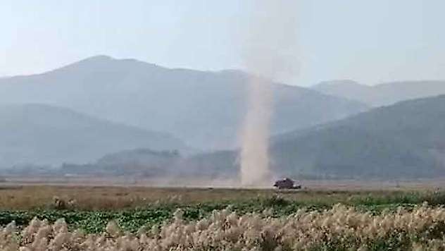 Kahramanmaraş'ta çıkan hortum korkuttu