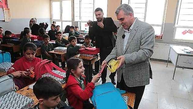Beyazgül'den eğitime tam destek
