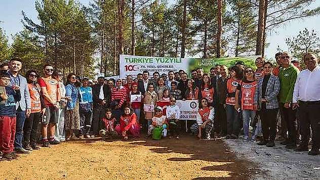 Gaziantep'te Yanan Ormanlık Alana 2 Bin Yeni Fidan Dikildi