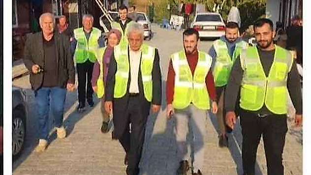 AK Parti Gölbaşı İlçe Teşkilatından Depremzedelere Ziyaret