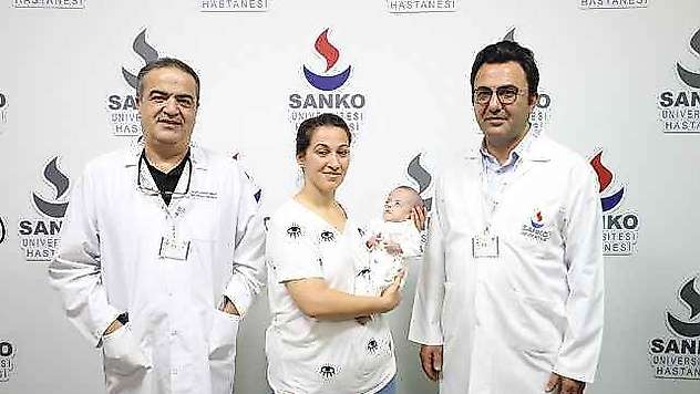 Bebeğe Kalp Ameliyatı Yapıldı