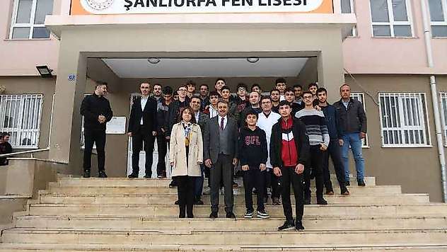 Vali Şıldak Fen Lisesini Ziyaret Etti