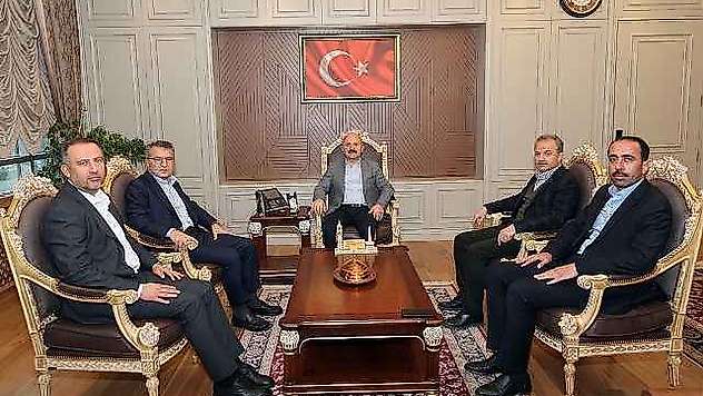 AK Parti MKYK Üyesi Serdar'an Vali Varol'a Ziyaret