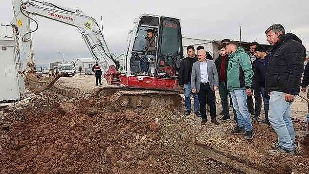 Vali Varol Vartana Prefabrik Kentte İncelemelerde Bulundu