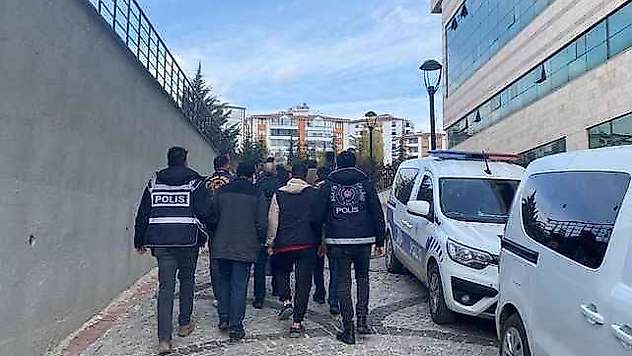 Elazığ'da kesinleşmiş hapis cezası olan 7 zanlı tutuklandı