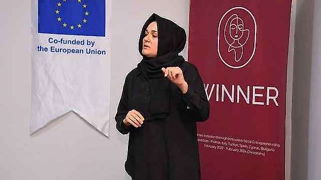 Kahramanmaraş'ta gençlik merkezinden kadınlara girişimcilik kursu