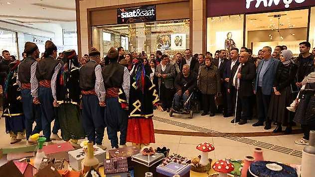 3 Aralık Dünya Engelliler Günü çeşitli etkinliklerle kutlandı