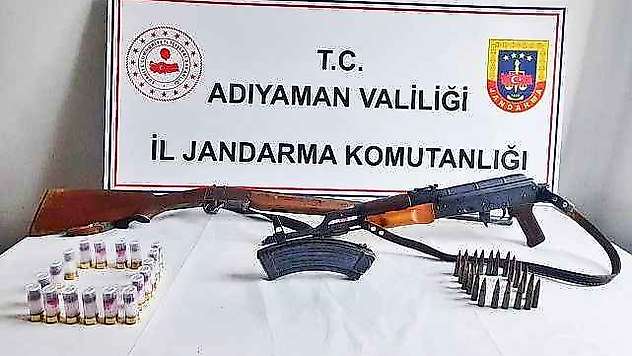 Jandarmadan silah operasyonu: 2 gözaltı