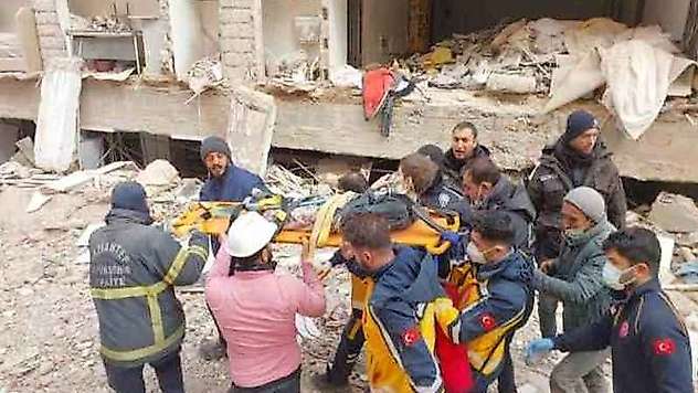 Depremde 51 kişinin öldüğü Furkan Apartmanı'nın ikinci duruşması görüldü