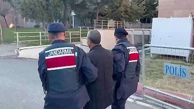 Çeşitli suçlardan aranan 34 şahsı jandarma yakaladı