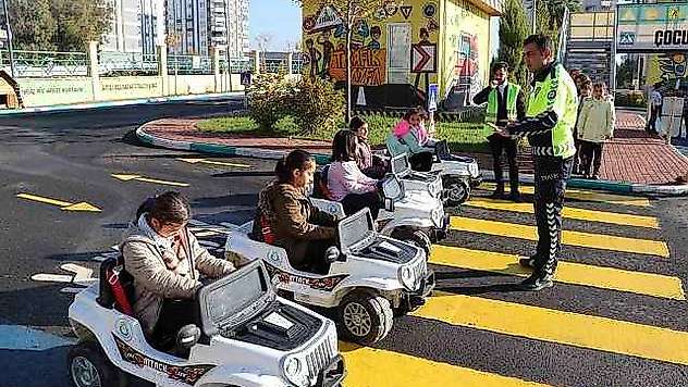 Haliliye Belediyesi ile 4 bin çocuğa trafik bilinci aşılandı