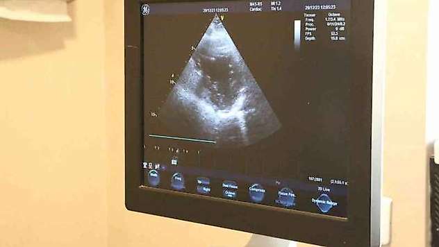Ayaktaki şişkinlik kalp kapak hastalığı habercisi olabiliyor