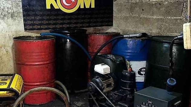 Viranşehir'de 2 bin 714 litre kaçak akaryakıt ele geçirildi