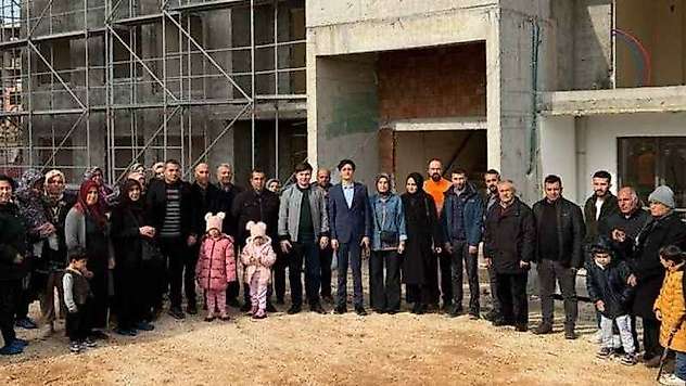 Hak sahibi depremzedeler kalıcı deprem konutlarını gezdi