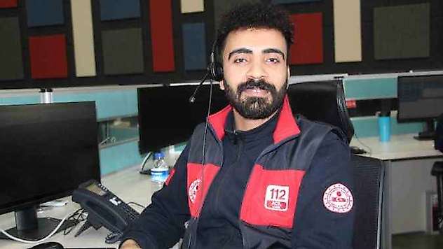 Kedisi mama yemeyen 112'yi arıyor